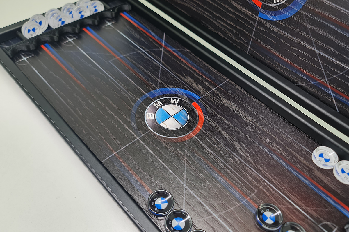 בלעדי: "BMW Heritage" — שש־בש עץ אלון