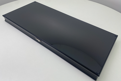 בלעדי: "Carbon Black" — שש־בש מזכוכית מחוסמת — premium tempered-glass שש־בש set