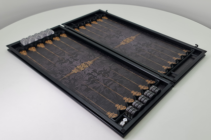 בלעדי: "קישוט מלכותי" — שש־בש עץ אלון