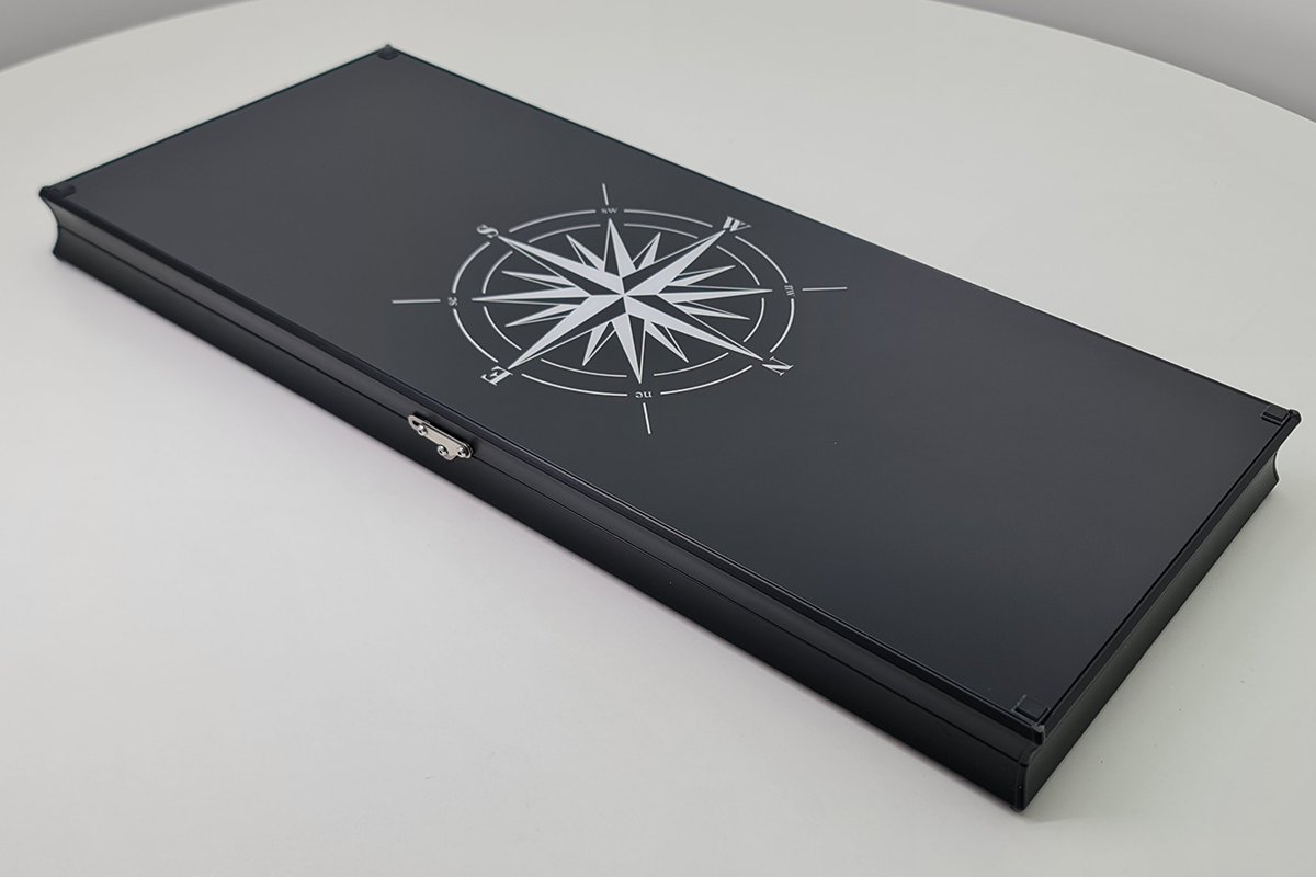 בלעדי: "Northern Elegance" — שש־בש מזכוכית מחוסמת — premium tempered-glass שש־בש set