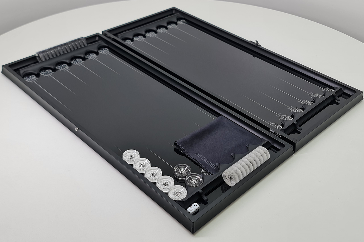 בלעדי: "אלגנטיות צפונית" — גבשושית זכוכית מחוסמת