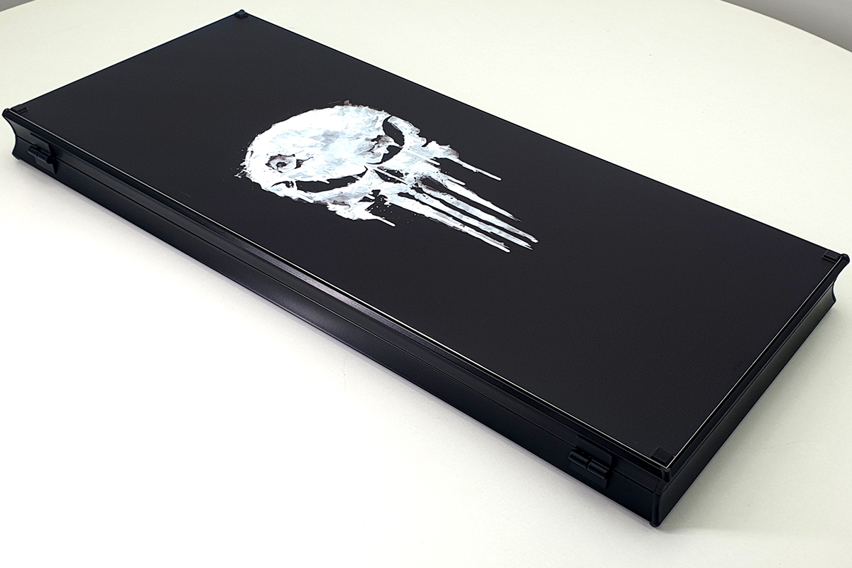 בלעדי: "The Avenger" — שש־בש מזכוכית מחוסמת — premium tempered-glass שש־בש set